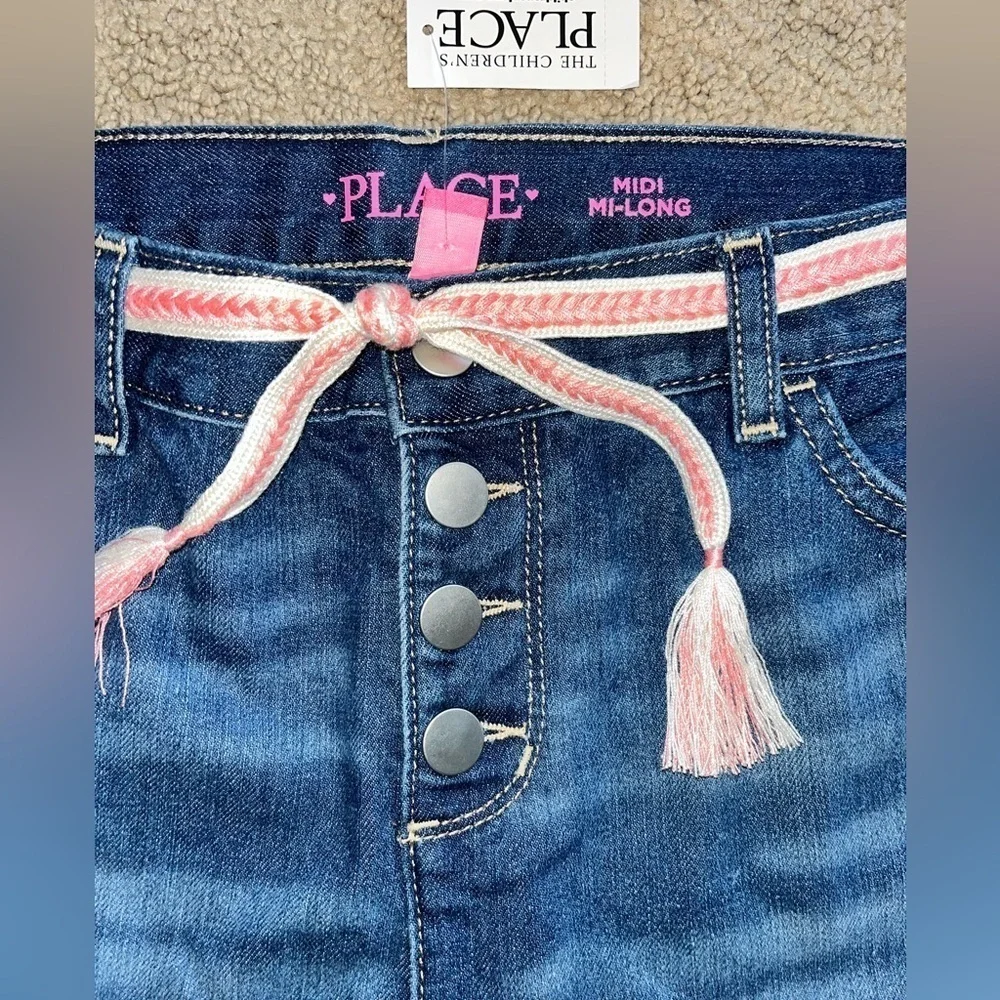 Girls Children’s Place Midi Mi-Long belted denim shorts - size 16